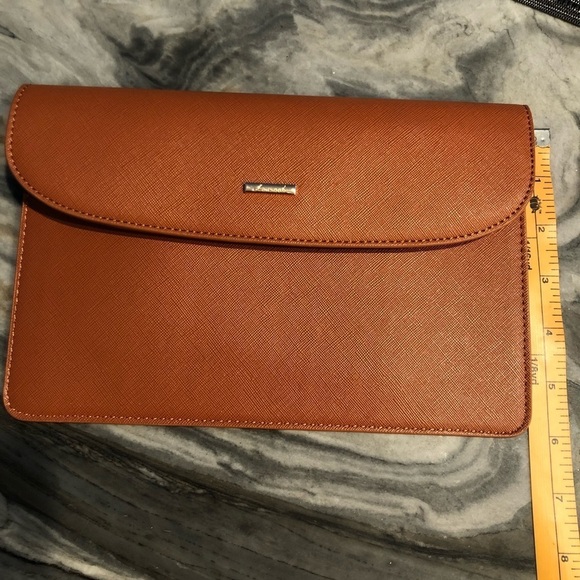 Lovevook Clutch Brown Rust New No Tags - Picture 7 of 7